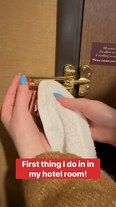 Great hotel room trick This original video was produced by Network Media LLC Productions, Rick Lax and Jennie Carroll | Hack 'n' Giggle