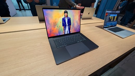 Hands On With the MacBook Pro M5: Apple Hides a Monster Inside
