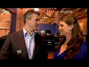Stephanie & Shane McMahon Returns RAW 800