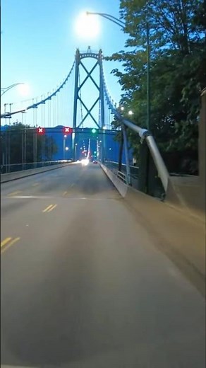 Lion's Gate Bridge, Vancouver, BC #4kdrive