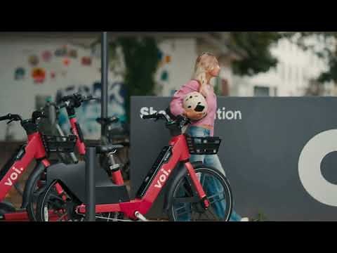 Explore your city with a Voi e-bike