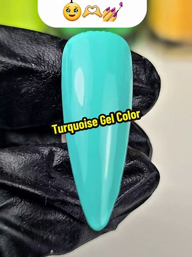 Create Your Own Turquoise Gel Nail Polish