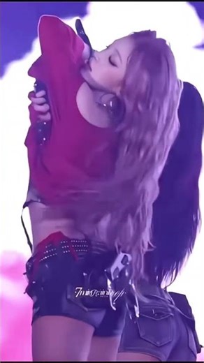 FIRE ALERT! 🔥 Soyeon's Camouflage Look is the New Internet Sensation