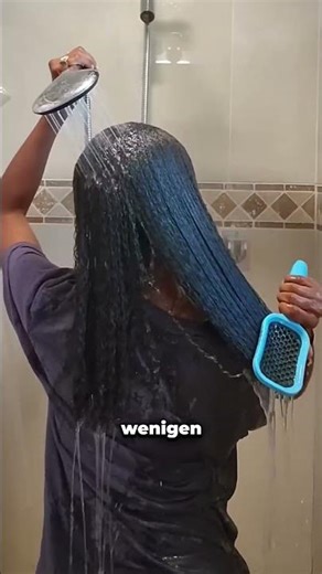 Water restores natural curls