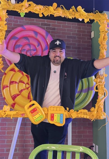 🤪 Locals Gone Wild 🕹️ At Oscar’s Playground in Cannery Row every second Wednesday of the month is “Locals Night” Bring the whole family (or don’t lol) 🫡 And for our military members & first responders every Thursday is $20 unlimited play all day! 🏀 Jump hoops, race motorcycles, hunt dinosaurs or out best your kids at a game of air hockey. Oscar’s Playground has something everyone will enjoy. 🎮 My family had a blast* If you’re looking for a local place to hang out and have some quality famil