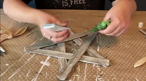 6.5K views · 203 reactions | Have you tried making one of these paint stick stars yet? Not only are they perfect for home decor, but they are so much fun to create. #diycrafts #craftcommunity #crafty #craftymom | Burlap Kitchen | Facebook