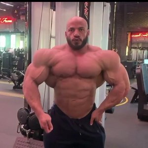 21 reactions | 1 week out! Spain I am coming  Big Ramy  | Bodybuilding Lifestyle | Facebook