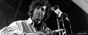 On This Day in 2016, the World Lost One of the Most Influential Songwriters of All Time, Despite Him Trying to Pursue Multiple Other Careers