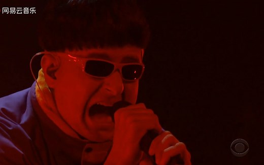 Hurt (Live)--Oliver Tree