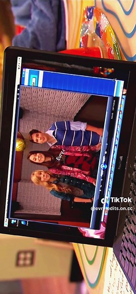 Every fourth word 4️⃣#icarly #gibby #sam #carly #freddie