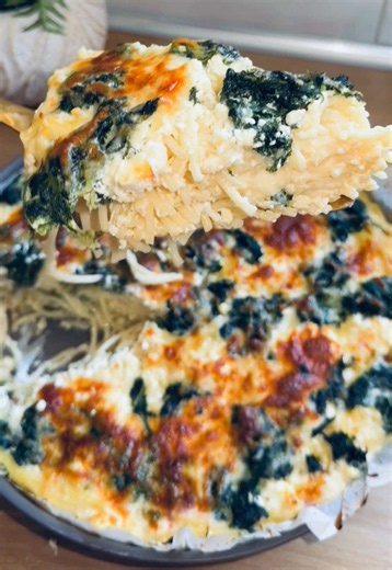 Délicieuse recette de gratin de pâtes facile et rapide à réaliser. #recette #gratin #pates #faitmaison #ideerecette