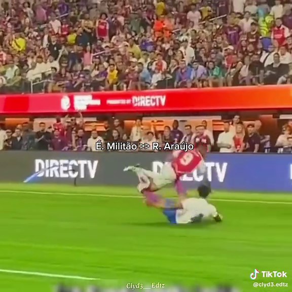 Éder Militão: El Arte de Defender en el Fútbol