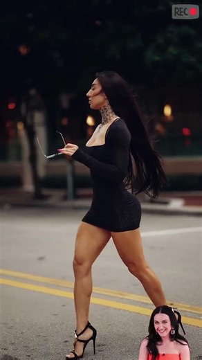 Best Crossfit Model We Ever Seen 🔥🍓🍓 #fitness #crossfit #workout #gym #gymlover #glutes #legday #abs