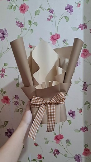 Creative Bucket Wrapping Ideas for Gifts 🎁🌺