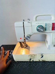 60k‼️ Janome heavy duty industrial and manual sewing machines 💡💡💡💡💡💡💡💡💡💡 Straight sewing Zigzag stitch Tricot stitches Overlock stitches Feather stitches Stretch stitches Blind hem Button holes Button tacking Twin needle enable Embroidery stitches Adjustable stitch length Adjustable stitch width Inner and outer weaving weaving Forward and reverse sewing mechanisms Automatic bobbin rewinding Adjustable foot pressure Easy threading mechanisms Uses normal shuttle and riller Fast strong an