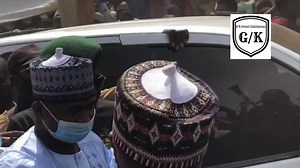 SANATA WAMAKKO TARE DA DANSA AHMAD ALIYU SUN HALARCI SHAIDAR DAURIN AUREN DAN GIDAN ALH. ABDULRAHMAN MAMANI A UNGUWAR HELELE SAKKWATO; Maigirma Sanata Aliyu Magatakarda Wamakko Sarkin Yamman Sakkwato, tare da rakiyar Dansa Maigirma sakataren zartarwar Asusun amintattu na Yan sanda Alh Ahmad Aliyu Sokoto FCNA sun Isa unguwar Helele dake Sakkwato domin shaidar Daurin auren Dan Alh Abdulrahman Mamani Mai suna Muzammil Abdulrahman Mamani. An daura auren ne tsakanin Muzammil Abdulrahman Mamani da Zai