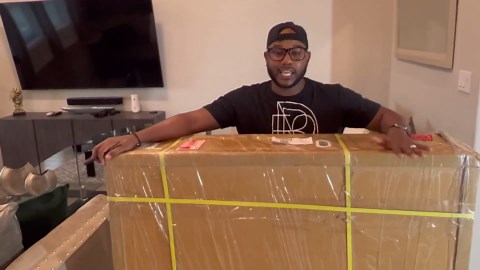 MWE 360 Photo Booth Machine for Parties with Flight Case,Logo Customization,Software APP Remote Automatic 360 Spin Camera Video PhotoBooth 80cm for 3-5 People(31.5"+Flight Case)