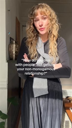 poly pocket on Instagram: "When people don’t get your non-monogamous, it can sting, especially when it’s friends or family. Here’s how I’d handle it without losing my peace 💕 🤍 Try not to take it as a personal rejection: Remember, their confusion says more about their conditioning than your choices. You’re challenging the script they were handed. 🧘‍♀️ Protect your energy: Not everyone deserves access to the details of your relationship. You can say, “It works for us and that’s enough.” 🌷 Lea