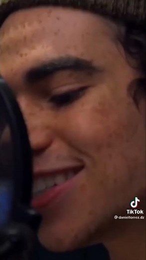 Descendants 3 Break This Down