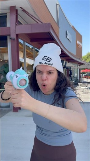 CAN SHE SURVIVE THE UNICORN BLASTER?! #msbeanie