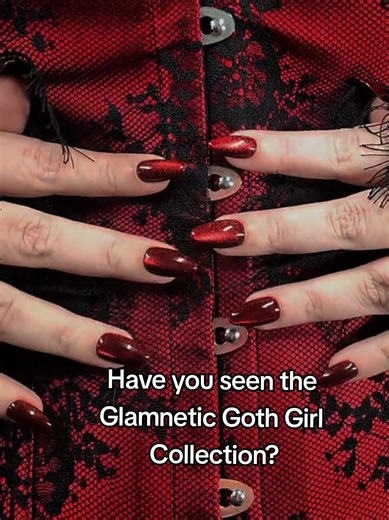 The Glamnetic Goth Girl Collection is absolutely stunning. Ruby Slipper is an absolut favorite with the velvet shift, resulting in a gorgeous Vampy color. @Glamnetic #gothgirlnails #glamneticgothgirl #darknails #vampynails #blacknails
