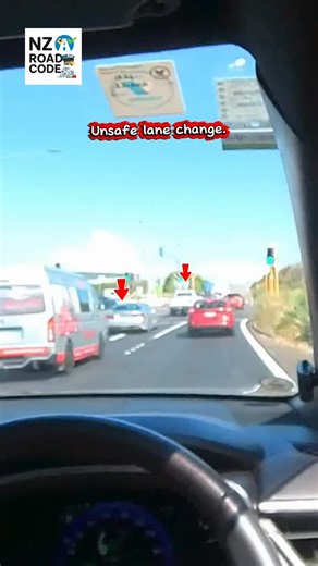 Unsafe lane change #nzdrivers #nzroadcode #safty #lanechange #share | NZ Roadcode