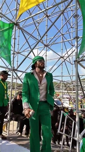 DIAMOND AKIWA ZANZIBAR KWENYE UFUNGUZI WA KAMPENI ZA CCM.