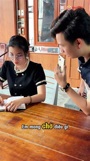 Nhân viên nghĩ gì khi đi làm… Dai Viet Seafood Restaurant #daivietrestaurant