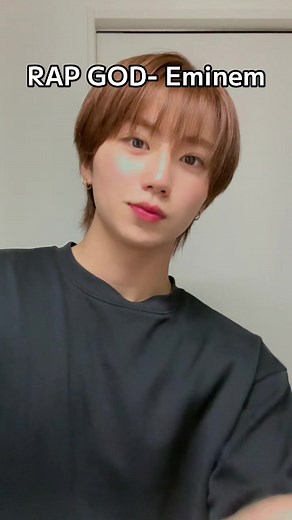 Eminem - RAP GOD | Legendary Rapper