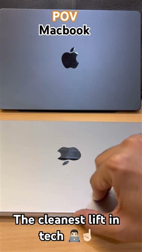 POV MacBook 💻 One Finger. No struggle. Perfect balance #yt #youtubeshorts #viral #macbook #explore