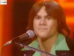 K.C. & The Sunshine Band - That's The Way (I Like It) (Soul Train) (1975) | Classic's