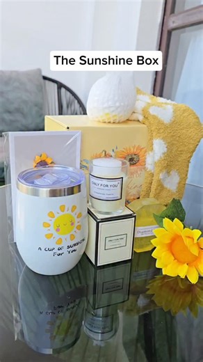Gifts and Accesories ,Gift on Instagram: "Why settle for a boring gift when you can send an entire experience? This box is guaranteed to bring a smile and a cozy moment to anyone who receives it. Perfect for birthdays, tough times, or just because! Price;3400/= 📍SUPERIOR CENTRE 3rd floor JXI 📍K Mall Kiambu Road (Thindigua) Customer Care lines; SUPERIOR CENTRE ;0740 371 566 /0740469620 K MALL M22 (THINDIGUA) kiambu Road ; 0751363190 . ❇️Country wide deliveries . . #giftsnairobikenya#giftsets#wa