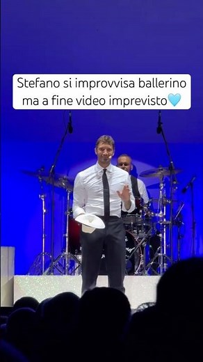 STEFANO 🕺 #stefanodemartino #affarituoi #ballo #coreografia