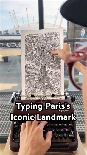 4 WEEKS of typing Paris’s most famous landmark | ASMR Art #art #satisfying