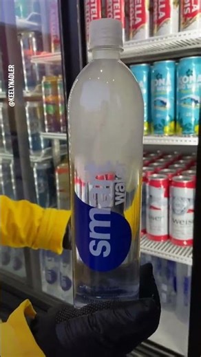 Kansas City Weather Freezes Water Bottle | 10 News First #nflplayoffs