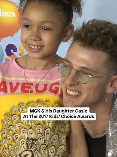 Machine Gun Kelly's Daughter Casie Shouts Out at Awards