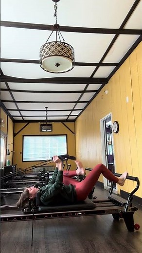 Pilates Reformer Short Spine | Beginner Guide to Core & Flexibility
