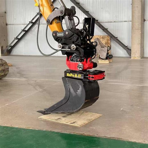 Customized Mini Excavator Hydraulic Tiltrotator Tilting & Manual Rotating Quick Hitch Coupler Excavator for 5-8ton