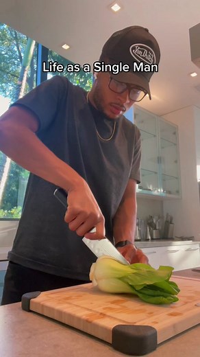 Making Connections: How to Find New Friends