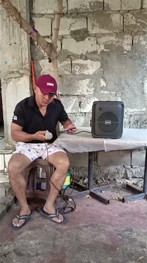 Sira yata ang mic🤣🤣 #funny#reelsvideo #comedy #reels #shortsvideos #comedyvideos #funnyreels#nature