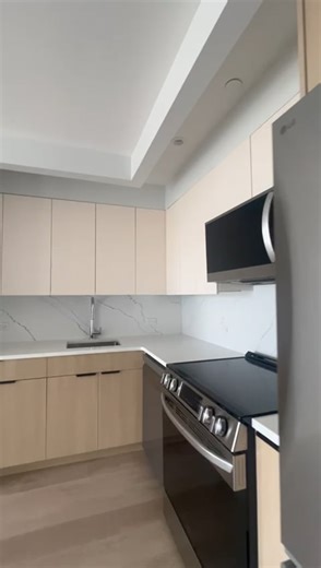 J tower E line (5E-9E) - 7E