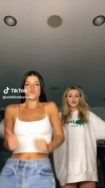 Charli D’Amelio and Madi Monroe Style Highlights