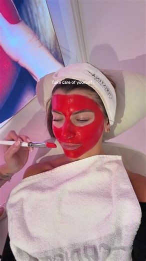 Soin chez Christina Cosmetics à Cannes — routine selfcare et beauté