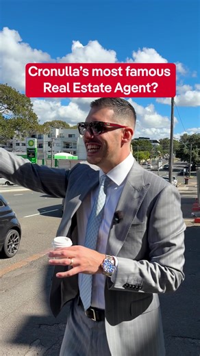 This is what filming with @lombardi_realestate looks like. 😂 From coffee stops to beach views, Luke takes us through his top spots in Cronulla. #realestate #property #sydney #cronulla #sydneyrealestate