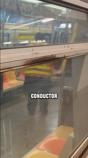 E brake activation inside a NYC train🛑