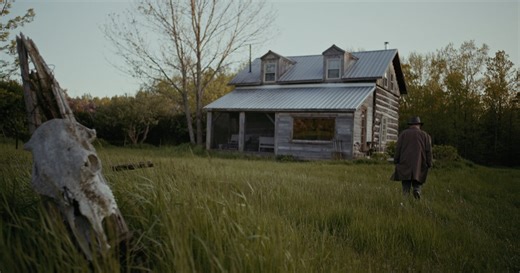 Sfárej a zemřeš: Prokletí důlní chobotnice (2021) | ČSFD.cz