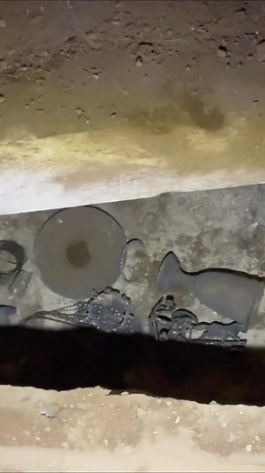 96K views · 816 reactions | Found big treasure chest #treasurehunt #hotwheels #treasure #treasurehunting #diecast #metaldetecting #supertreasurehunt #history #metaldetectorfinds #metaldetector #treasurehunter #dirtfishing #coins #relichunting #detecting #hotwheelscollector #sondeln #relics #xcolab #debby #geocaching #diecastcollector #scale #hotwheelscollectors #metalldetektor | 7 wonders | Facebook