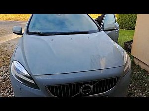 Volvo V40 front seat removal