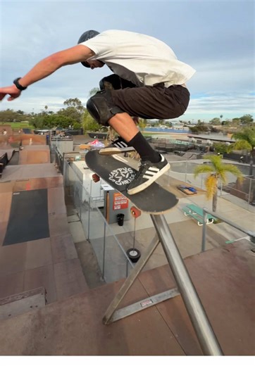 Mastering Pole Jam Technique in Skatercross