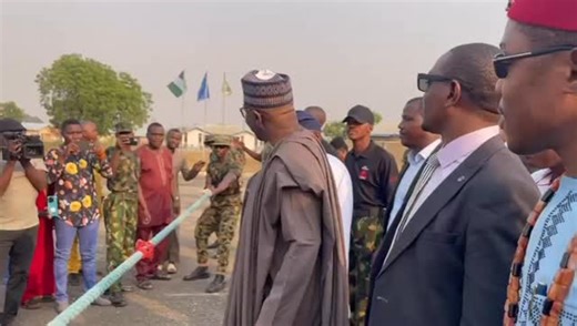 Kwara State Government on Instagram: "HE Governor AbdulRahman AbdulRazaq, CON, flagging off the tug of war exercise at the 2026 Nigeria Air Force Base Socio-Cultural Activities at the NAF Base in Oloje — 303 Composite Group Ilorin on Saturday, January 24, 2026. In an address to them, he commended the security forces for their service to the country and commended them for upholding the diversity and unity of Nigeria. #base #honoringthesecurityforces"
